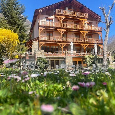 Hotel Estanys Blaus Таваскан Екстериор снимка