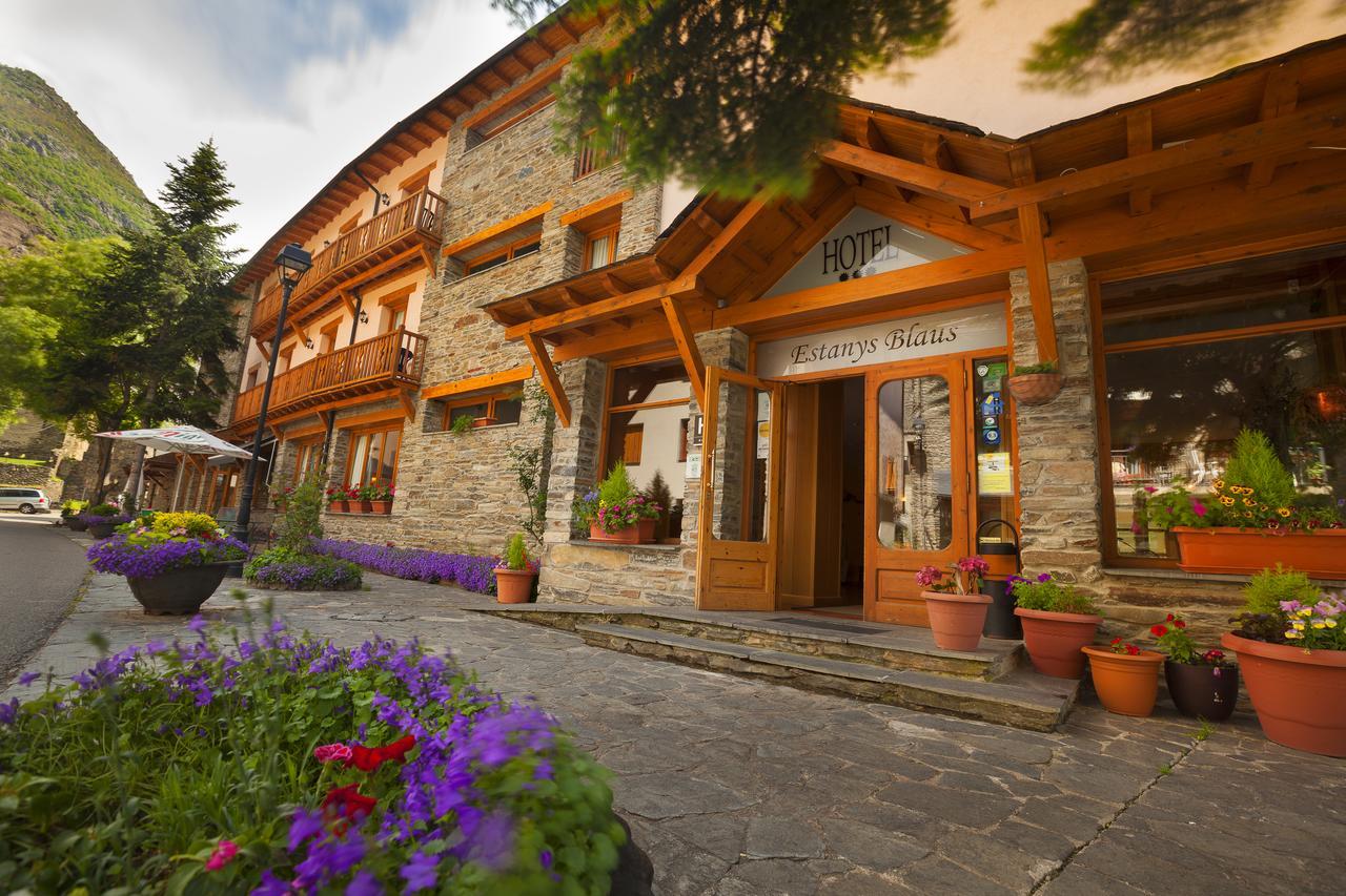 Hotel Estanys Blaus Таваскан Екстериор снимка